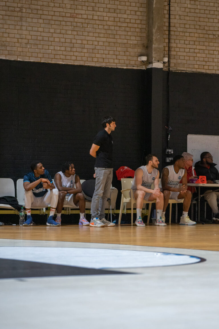London Sharks (52)