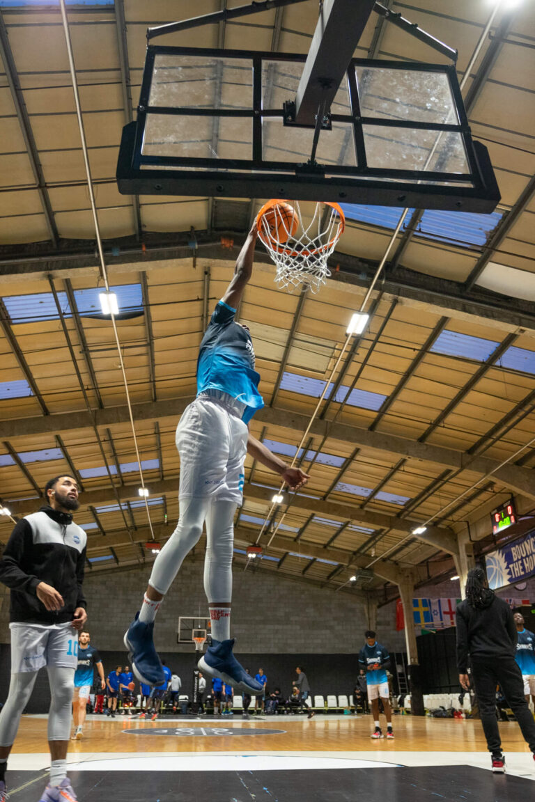London Sharks (60)