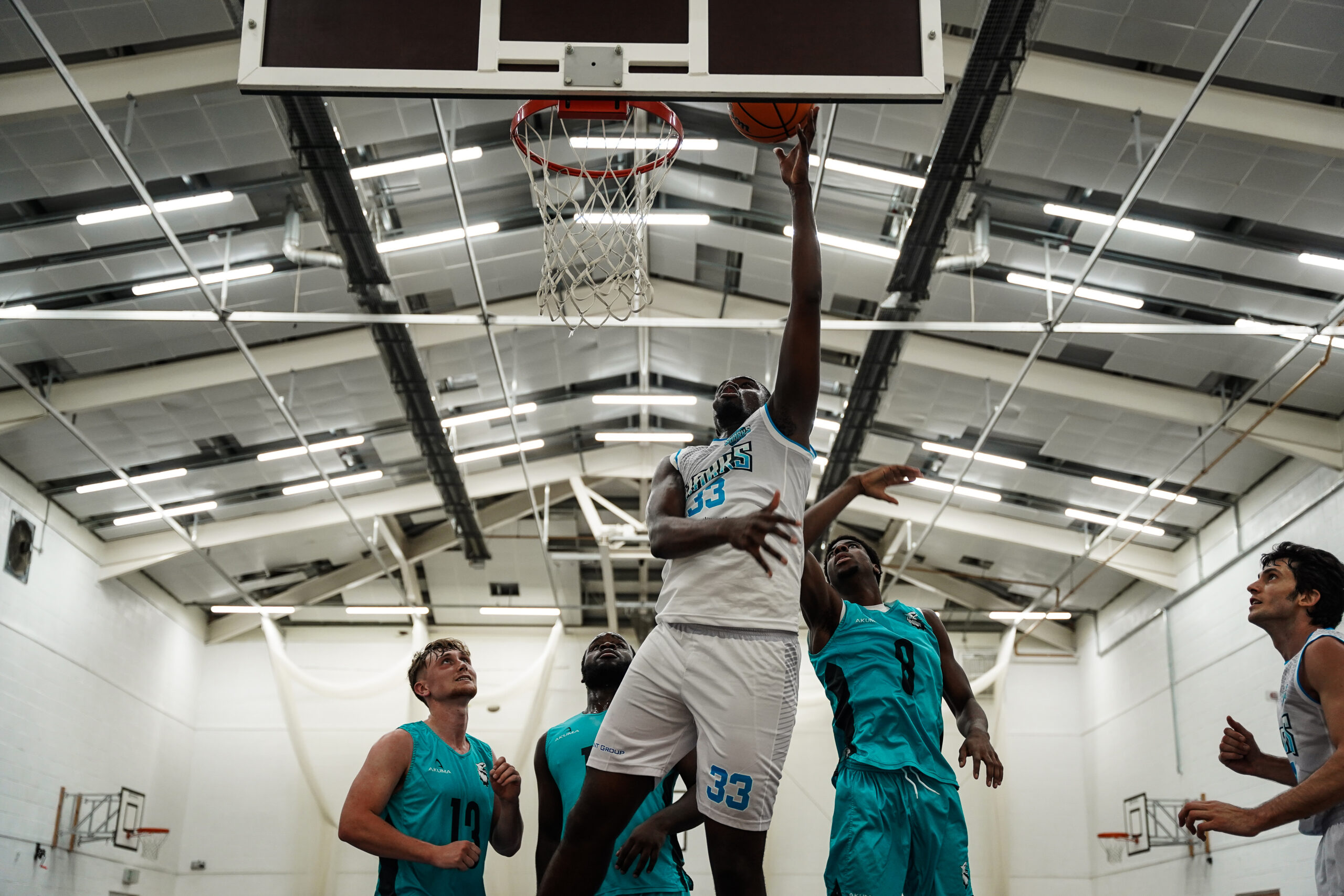 London Sharks (90)